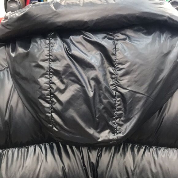 Canada Goose Black Puffer Jacket - Picture 9 of 15